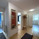 Apollo 50 Apartamento *